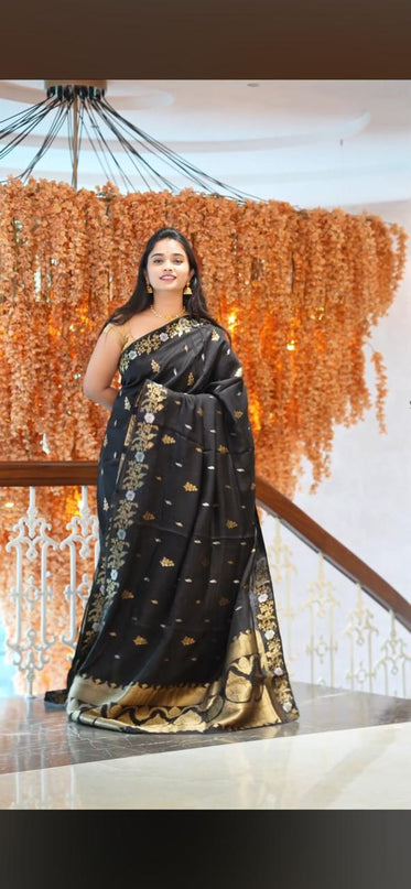 Manipuri kota  Gold and silver  Zari weaving Buttis  with Banaras Border -Black