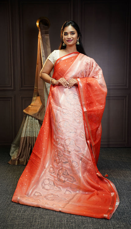 Silk Kota Saree With Golden Butties & Border - Peach
