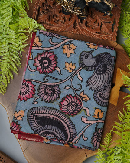 Binny crepe saree kalamkari design with golden border - Light Blue