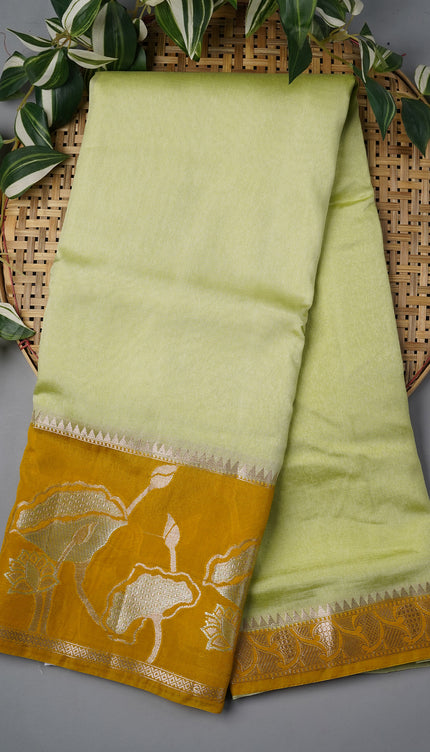 Chanderi Silk Saree With Gold & Silver Contrast Gap Border - Green
