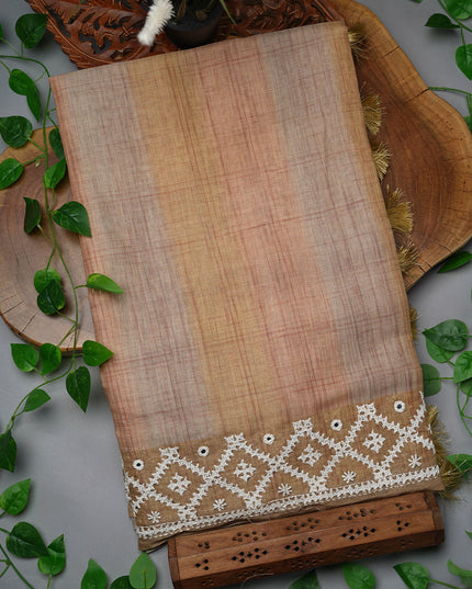 Lenin Tissue Saree with Thread Work Border- Mehindhi