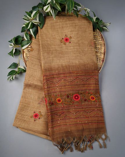 Tissue Linen Saree With Kantha Work & Contrast Border - Menthi Green