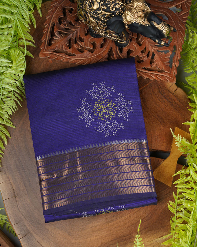 Mangalagiri Silk Saree with thread Work With Zari Border - Vailet