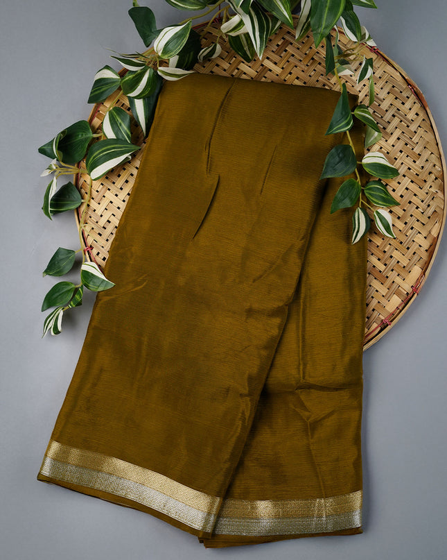 Binny Crepe Silk Saree With Golden Silver Zari Border - MEHINDHI