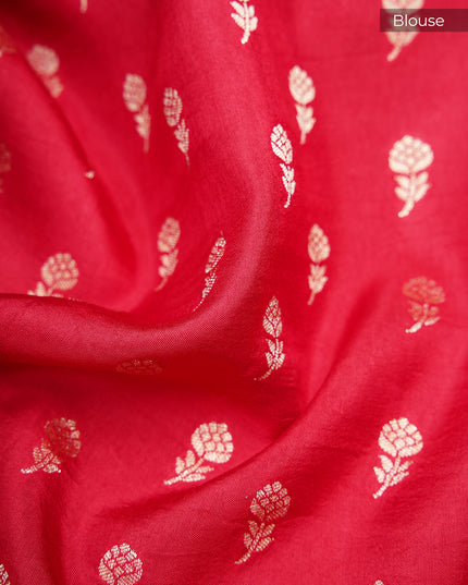Green  silk saree with all over golden zari  check weaving and contrast elephant border - Violet& Red