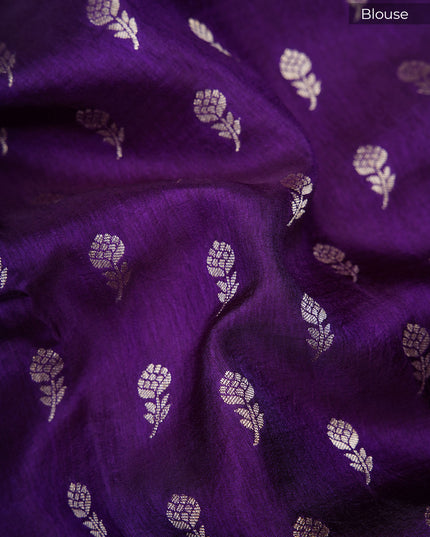 Green silk saree with all over golden zari  check weaving and contrast elephant border - Red