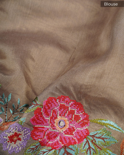 Linen saree with thread work butties and lace border - Grey
