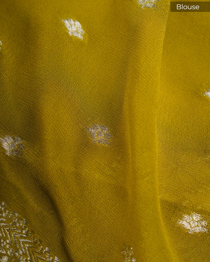 Kadi Georgette Saree With Meenakari Butties - Green