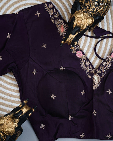 Soft tissue saree with Embroidery work butties and border - Lavender