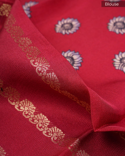 Binny crepe saree kalamkari design with golden border - Light Blue