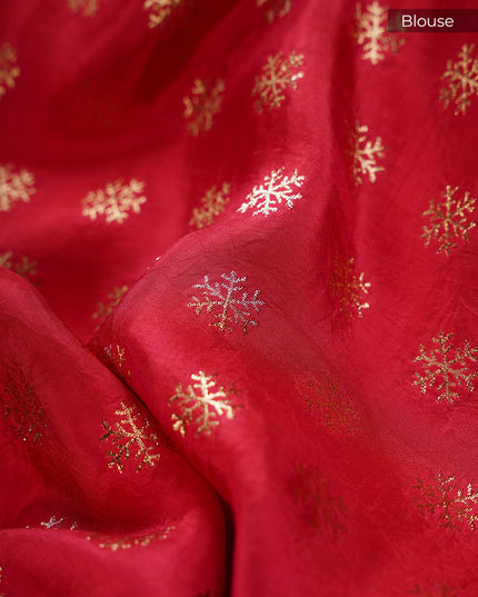 Banas Silk Saree With Gold & Silver Zari Buttis And Border - M Green