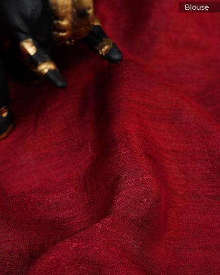 Korean Tussar Pashmina Kari Shal Featuring Intricate Mughal Style Pictorial Designs - Cream With Red