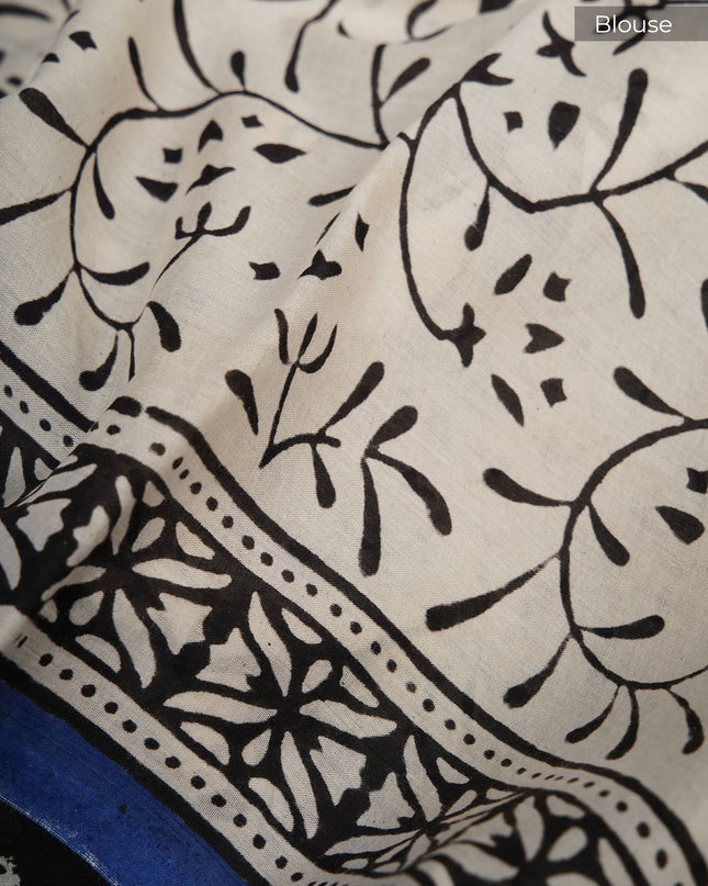 Mul cotton saree with Elephant print butties and contrast border - Black