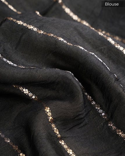 Munga Silk Saree With Golden Zari Border - Green