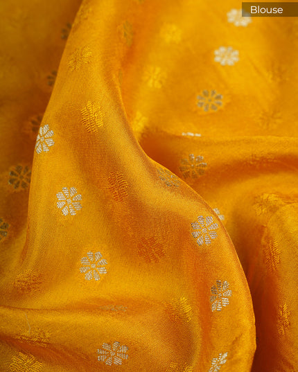 Banaras Silk Saree With Lace Border - Yellow