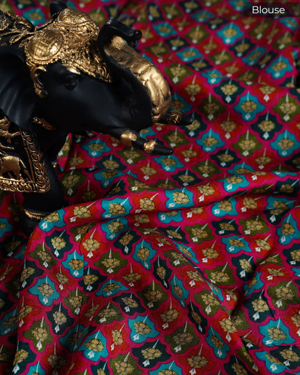 Munga Silk Saree With Digital  print and contrast border - Black & Pink