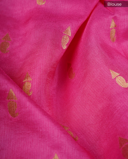 Crepe Saree with Thread Embroidery Work and Banaras Border- Pink