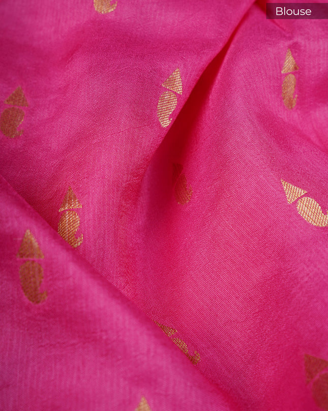 Crepe Saree with Thread Embroidery Work and Banaras Border- Pink