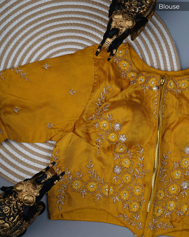 Tissue crepe saree with Embroidery butties and scallop border Kardhana work - Beige