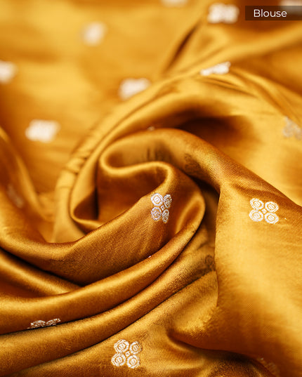 Munga Tissue Silk with Satin border & Meena Kari Weaving Buties and Border