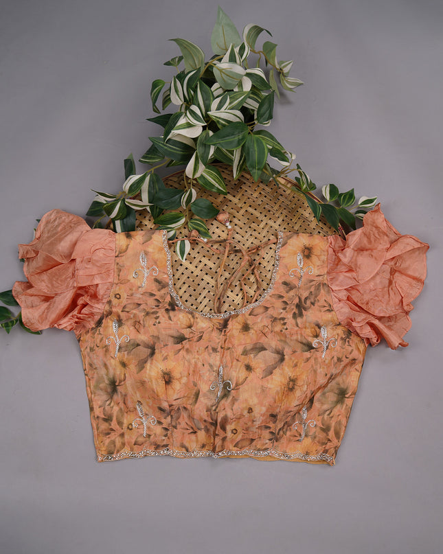 Italian Crepe with Scallop Border