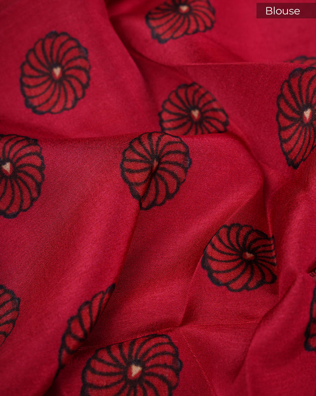 Binny Crepe Saree Floral Print With contrast Border - Light Pink