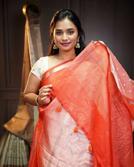 Silk Kota Saree With Golden Butties & Border - Peach