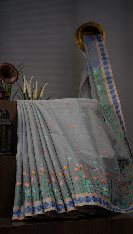 Handloom Cotton Thread Embroidery Butties With Gold & Silver Border - Light Blue