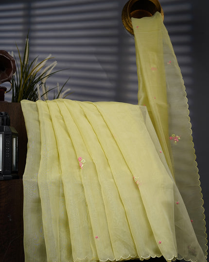 Tissue Linen Saree With Thread Knot Work Butties With Scallop Border - P Green