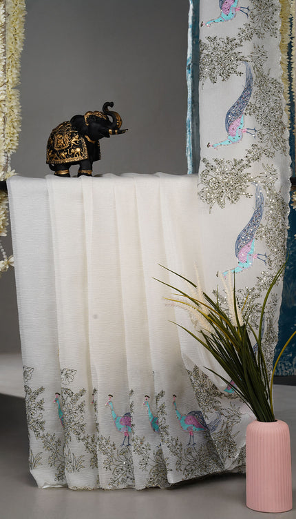 Crush tissue saree with thread work and scallop border Kardana & Sequence Work - Off White