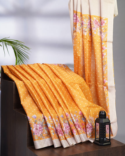 Semi Tusser with Floral Contrast Pallu and Weaving Checks