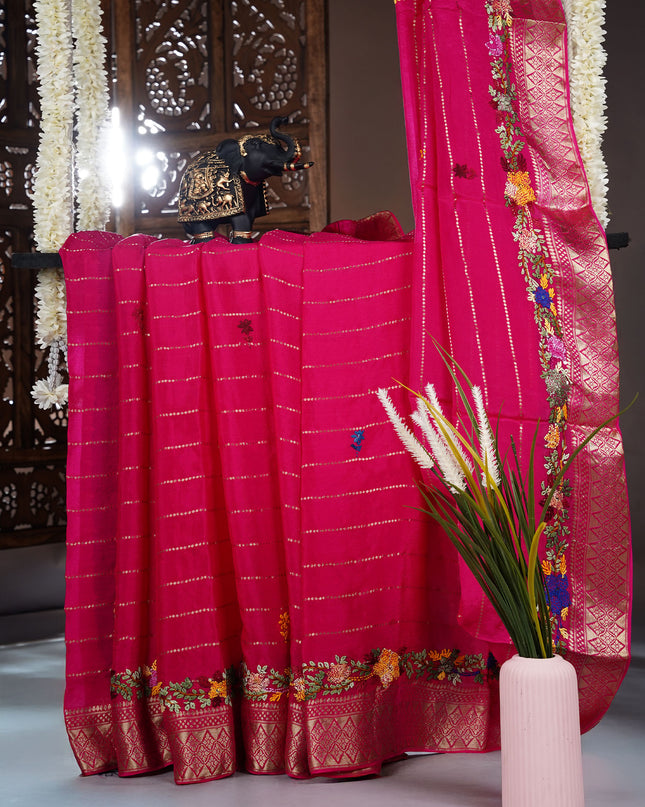 Wrinkle Crepe saree with Thread Embroidery Work and Border- Pink