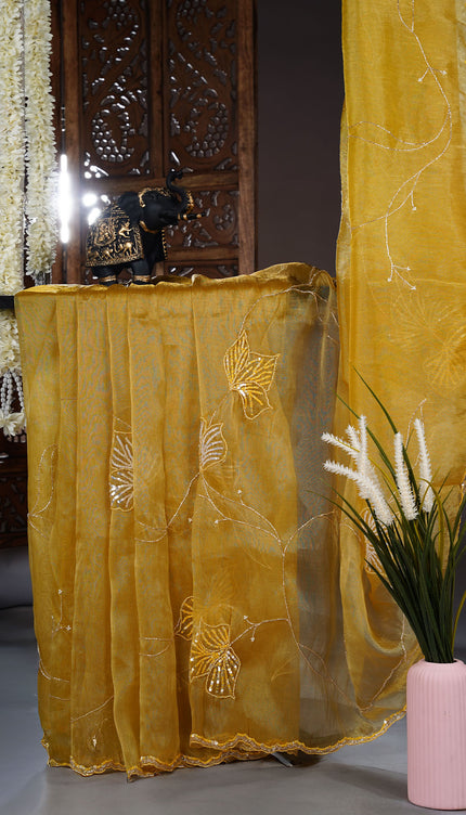 Tissue Organza saree with kardhana and sequence work and scallop border - Gold