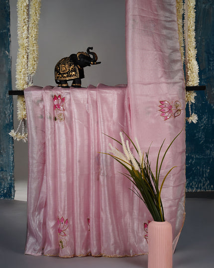 Crush tissue saree with hand painting butties and scallop border Kardana & Sequence Work - Light Pink