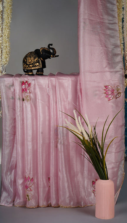 Crush tissue saree with hand painting butties and scallop border Kardana & Sequence Work - Light Pink