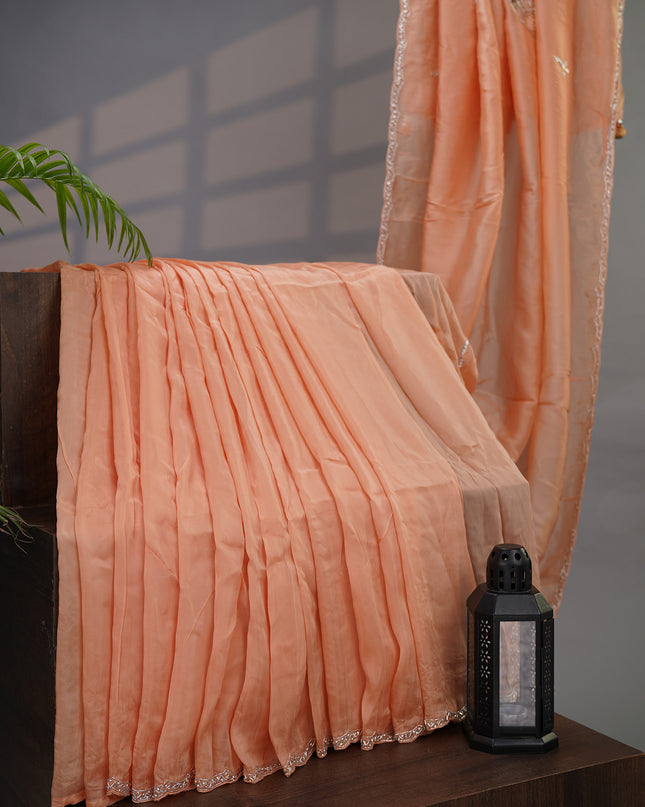 Italian Crepe with Scallop Border