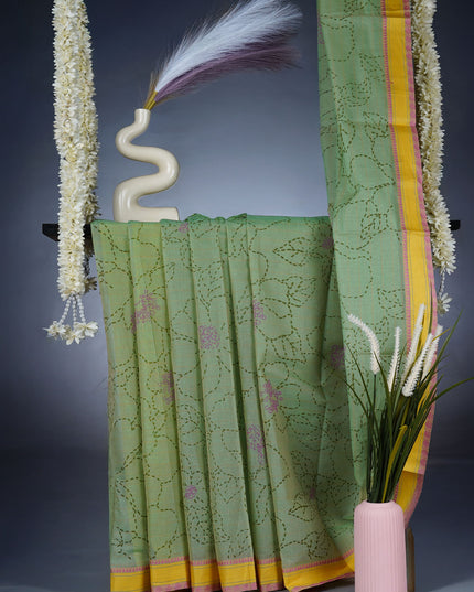 Cotton Printed Saree With Thread Waving Border - Green