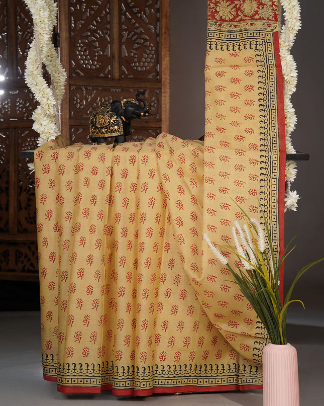 Mul Cotton Saree with  Block Printed and conratst border - Beige