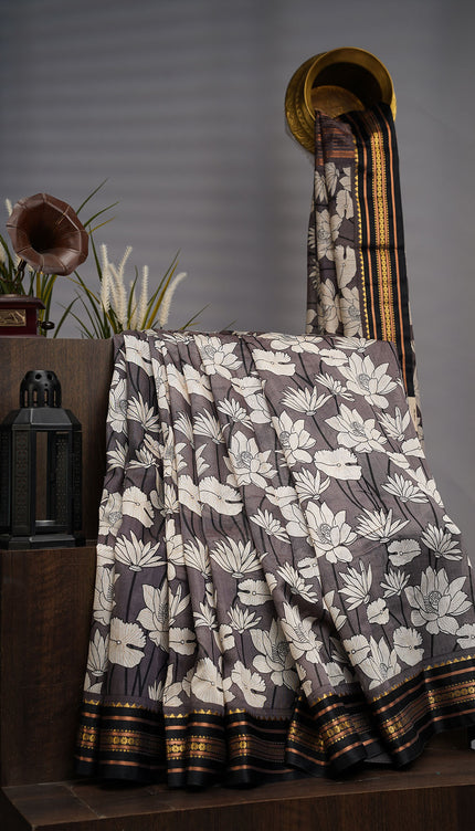 Mangalagiri Silk Digital Print Contrast Border - Grey