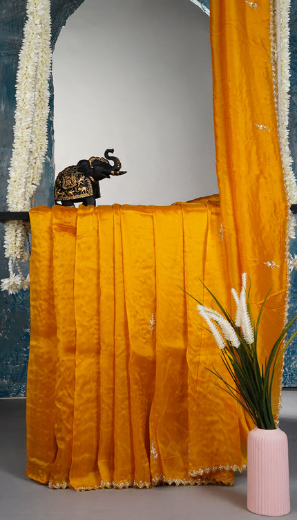 Italian Crepe with Kardana Seqence and Butties, Scallop Border and Kardana Pull Work - M Yellow