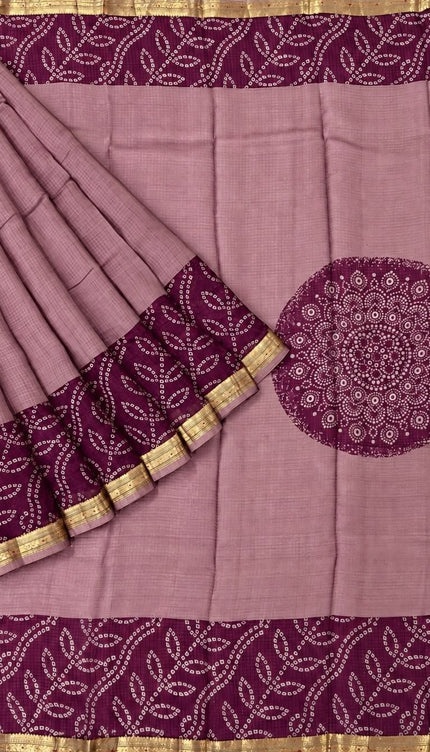 Pure Silk Kota Saree With Bhandni Print and Small Kanchi Border - Onion Pink