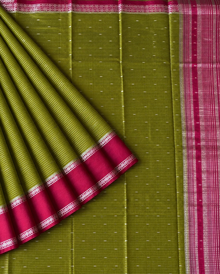 Munga Silk Saree With All over Oosi Design and Small Gold Butties  Contrast Border- Green & Pink