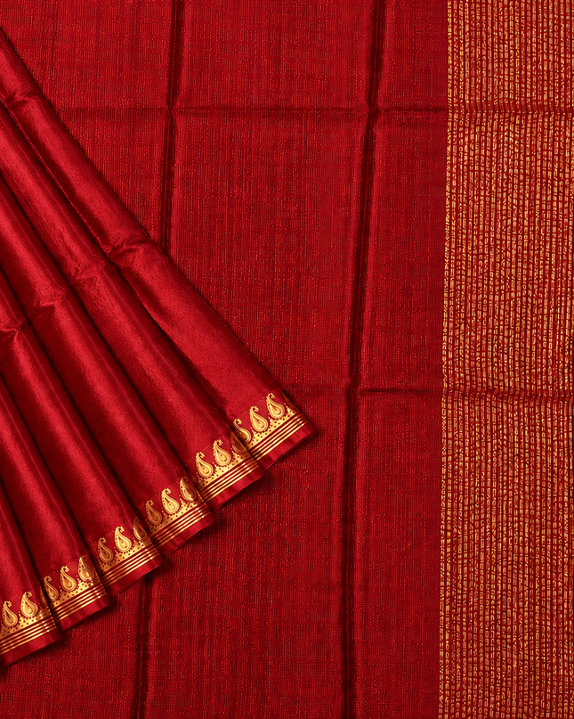Crepe Saree with Golden Zari contrast Border -Red