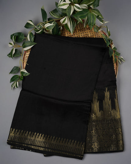 Banaras Crepe With Kanchi Border - Black