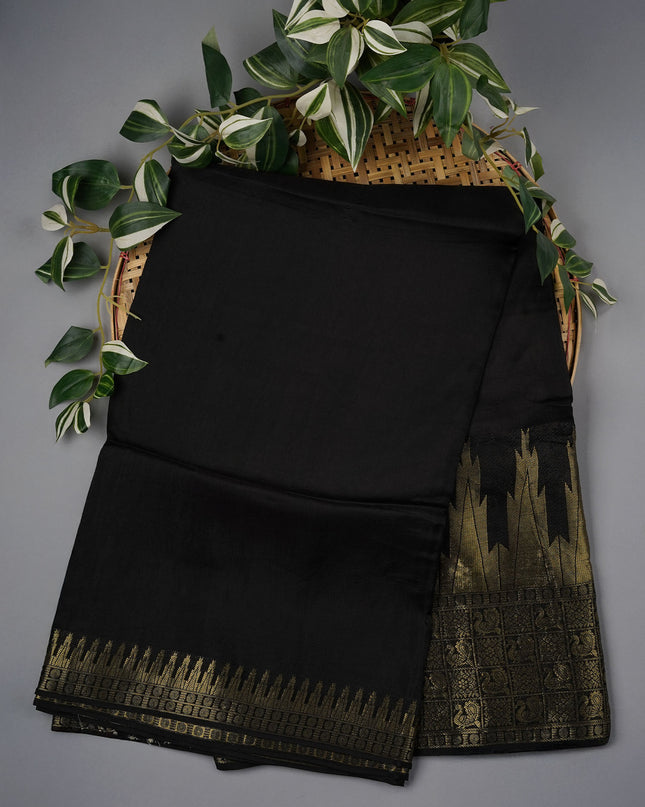 Banaras Crepe With Kanchi Border - Black