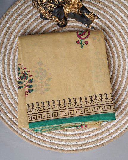 Mul cotton saree with block print and contrast border - Light Beige