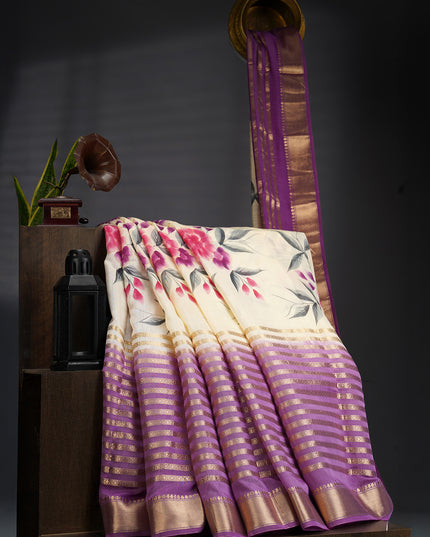 Munga Silk Saree With Floral Print With Contrast Border - Lavender