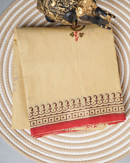 Mul cotton saree with block print and contrast border - Cream