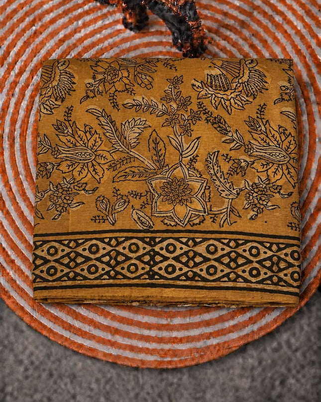 Mul Cotton Saree with Floral Print and Contrast  Border-  Light Peach