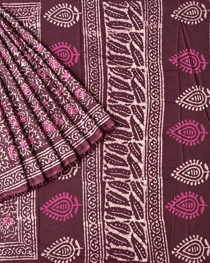 Mul Cotton Saree with Hand Block Print Lace Border- Onion Pink